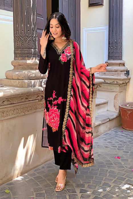 BLACK WITH PINK FLOWER PRINTED KURTI WITH PANT